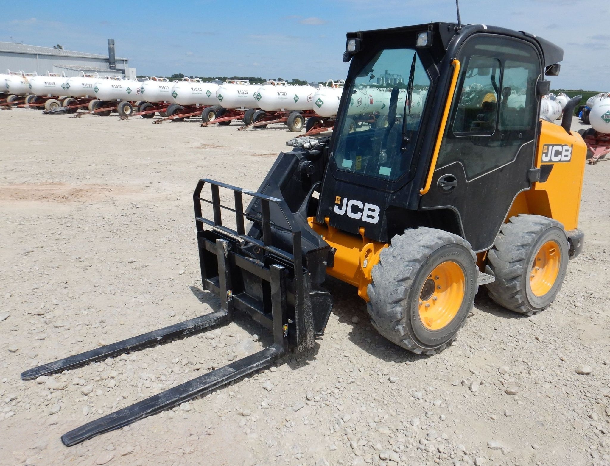 2021 JCB 3TS-8W Teleskid Skid Steer Loader