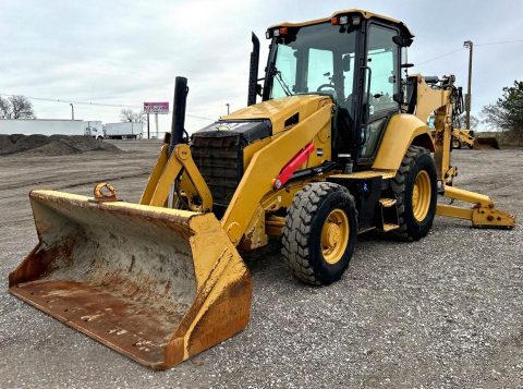 2017 Caterpillar 420F2 Backhoe
