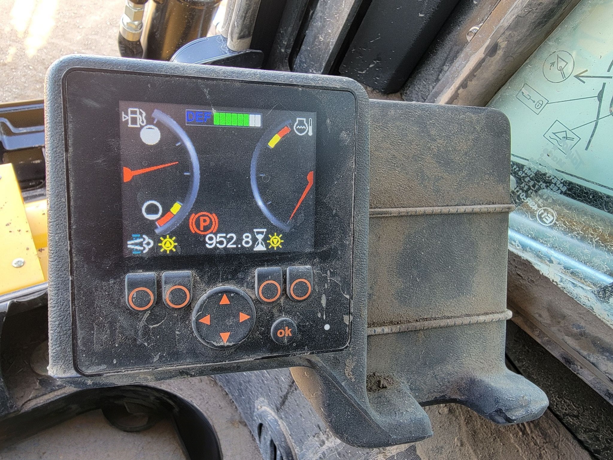 2021 Gehl VT320 Tracked Skid Steer Loader