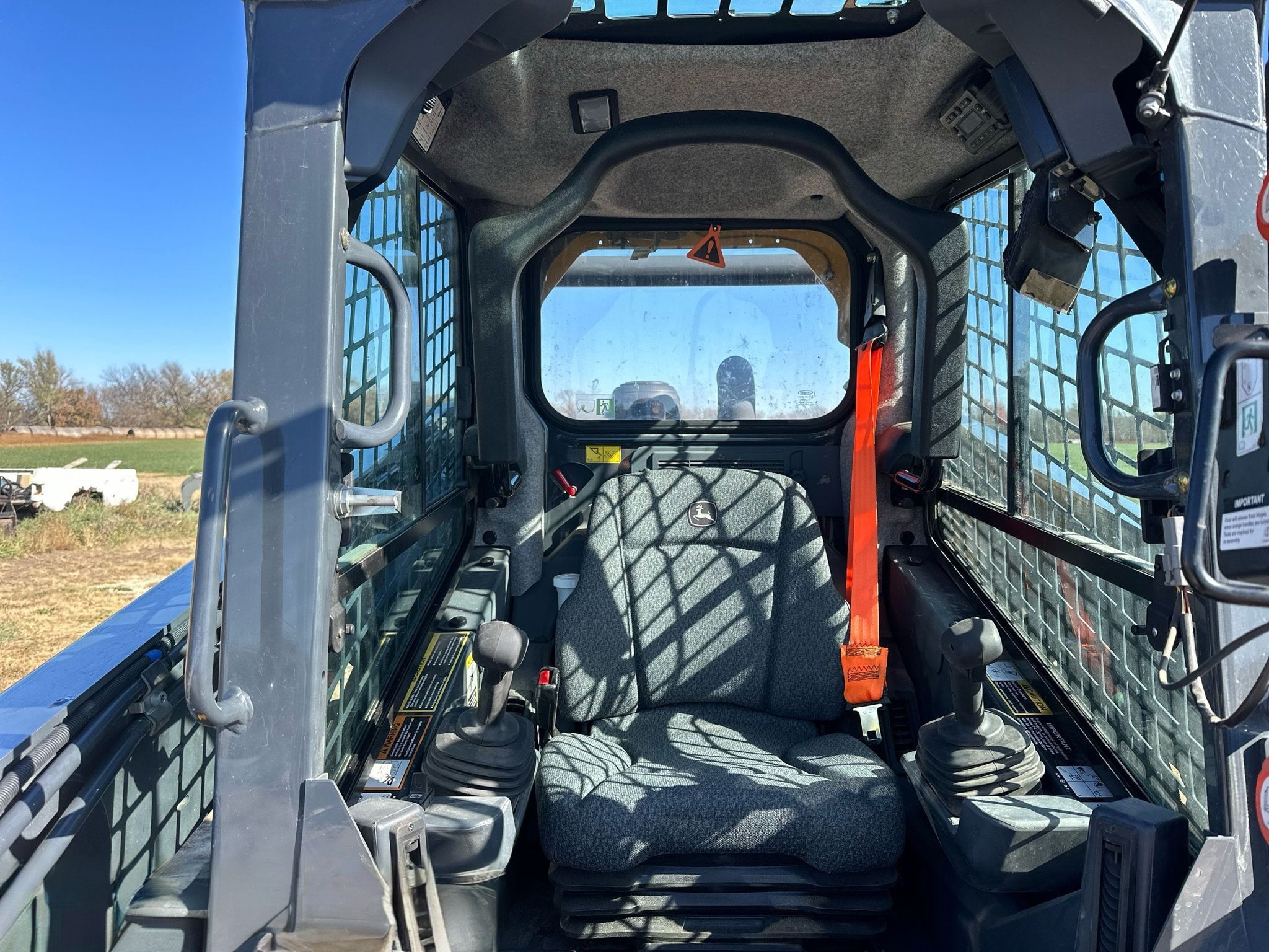 2021 John Deere 330G Skid Steer Loader