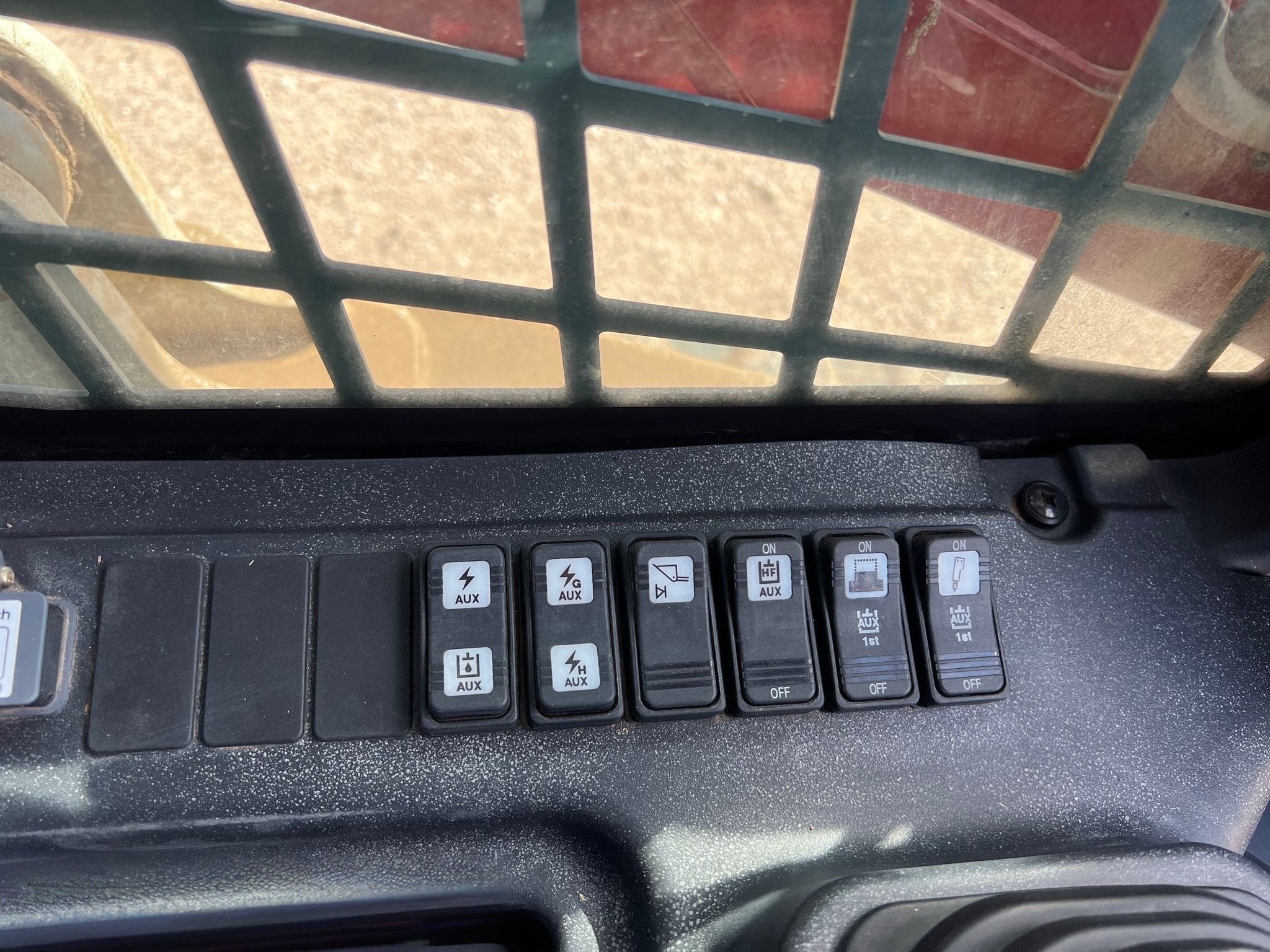 2019 Takeuchi TL12V2 Tracked Skid Steer Loader