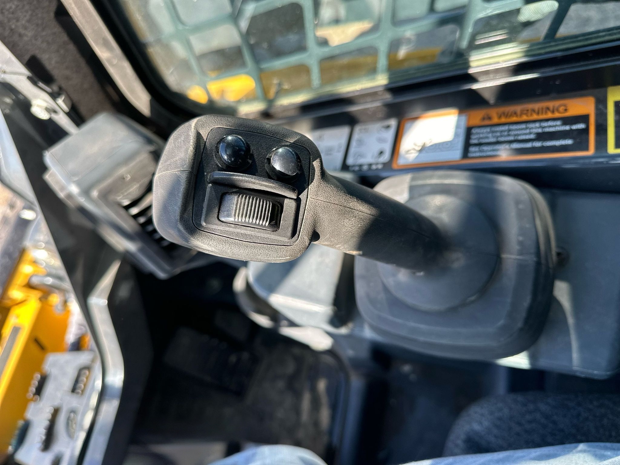 2021 John Deere 330G Skid Steer Loader