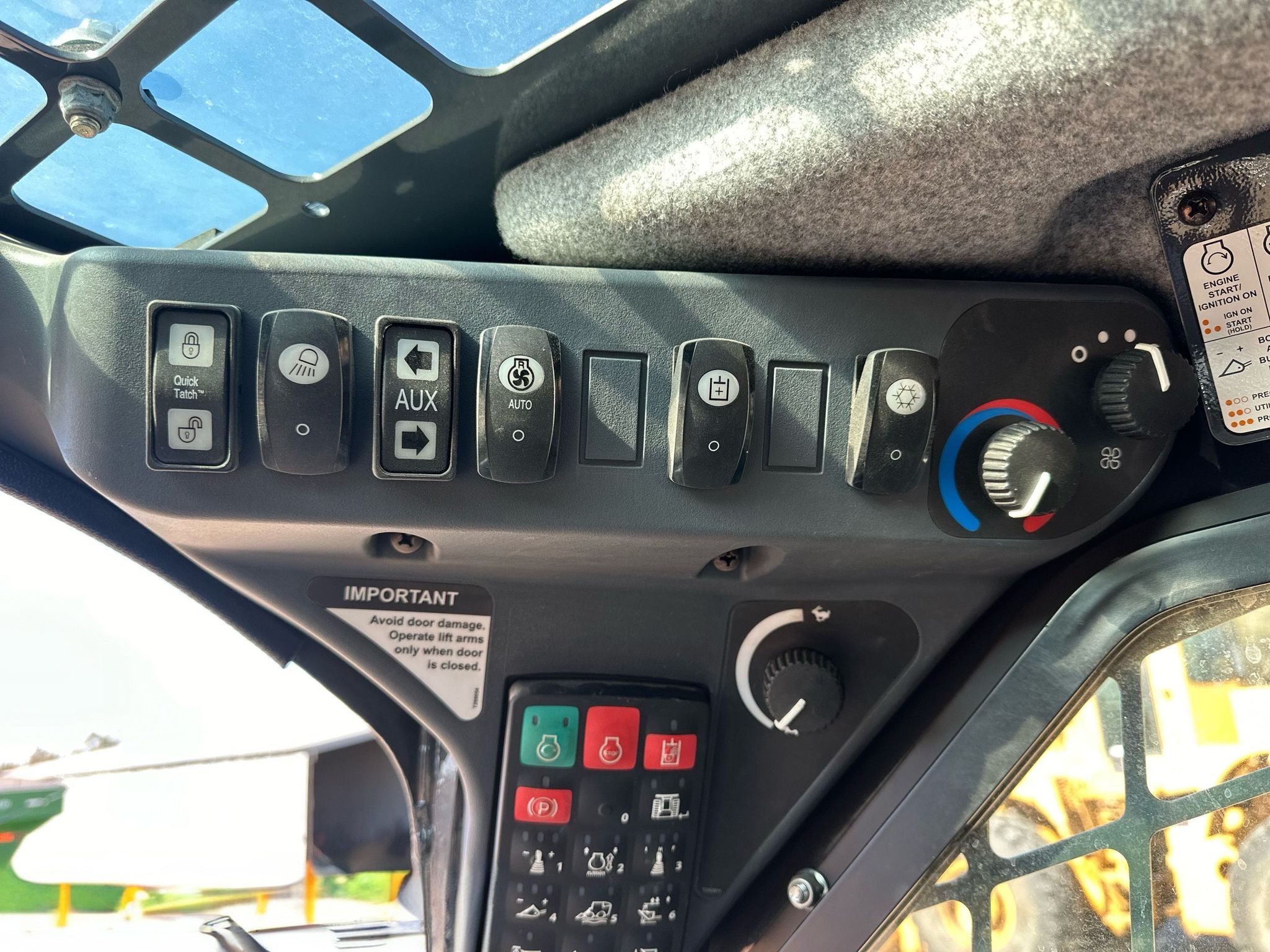 2021 John Deere 330G Skid Steer Loader