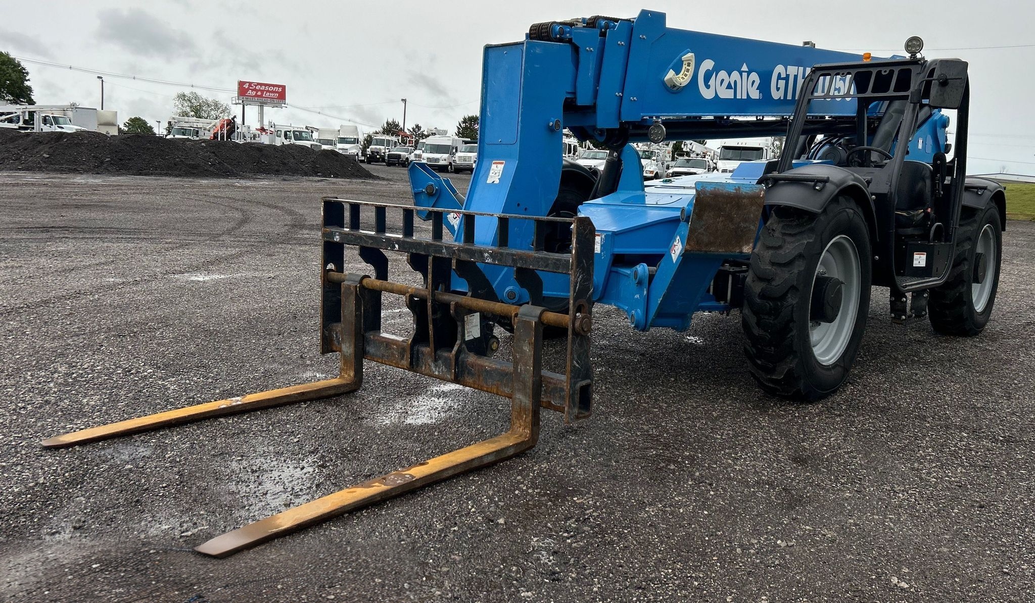 2018 Genie GTH-1056 Telehandler