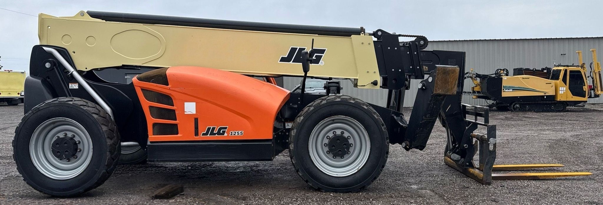 2019 JLG 1255 Telehandler