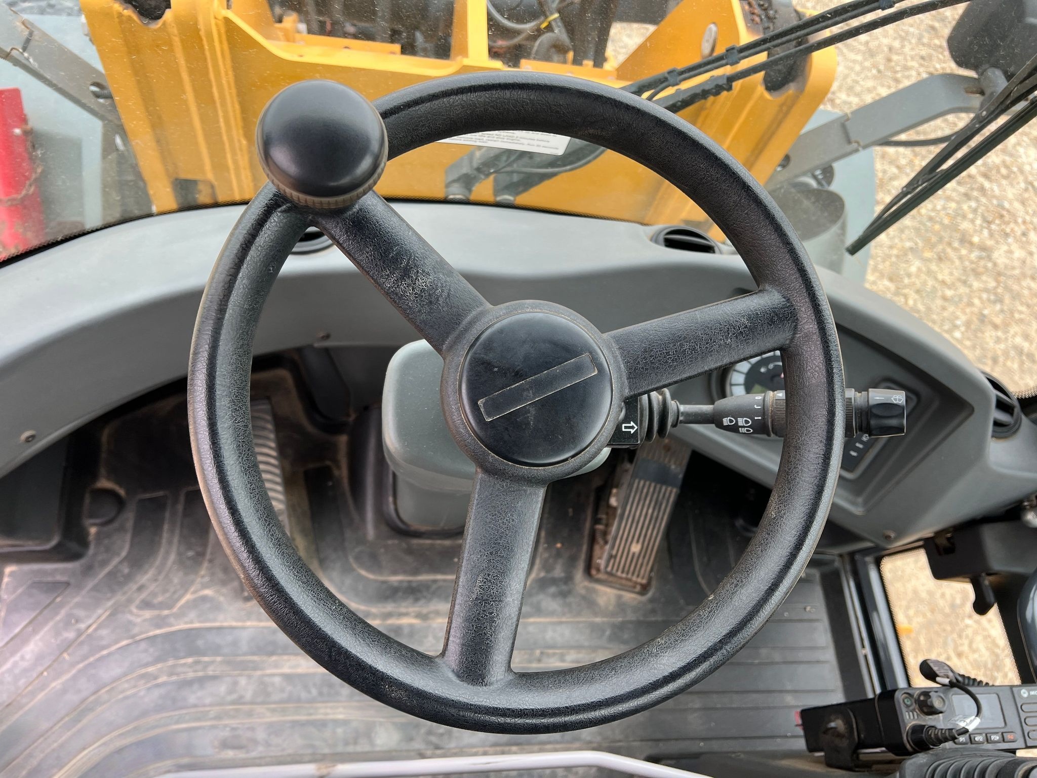 2016 John Deere 324K Wheel Loader