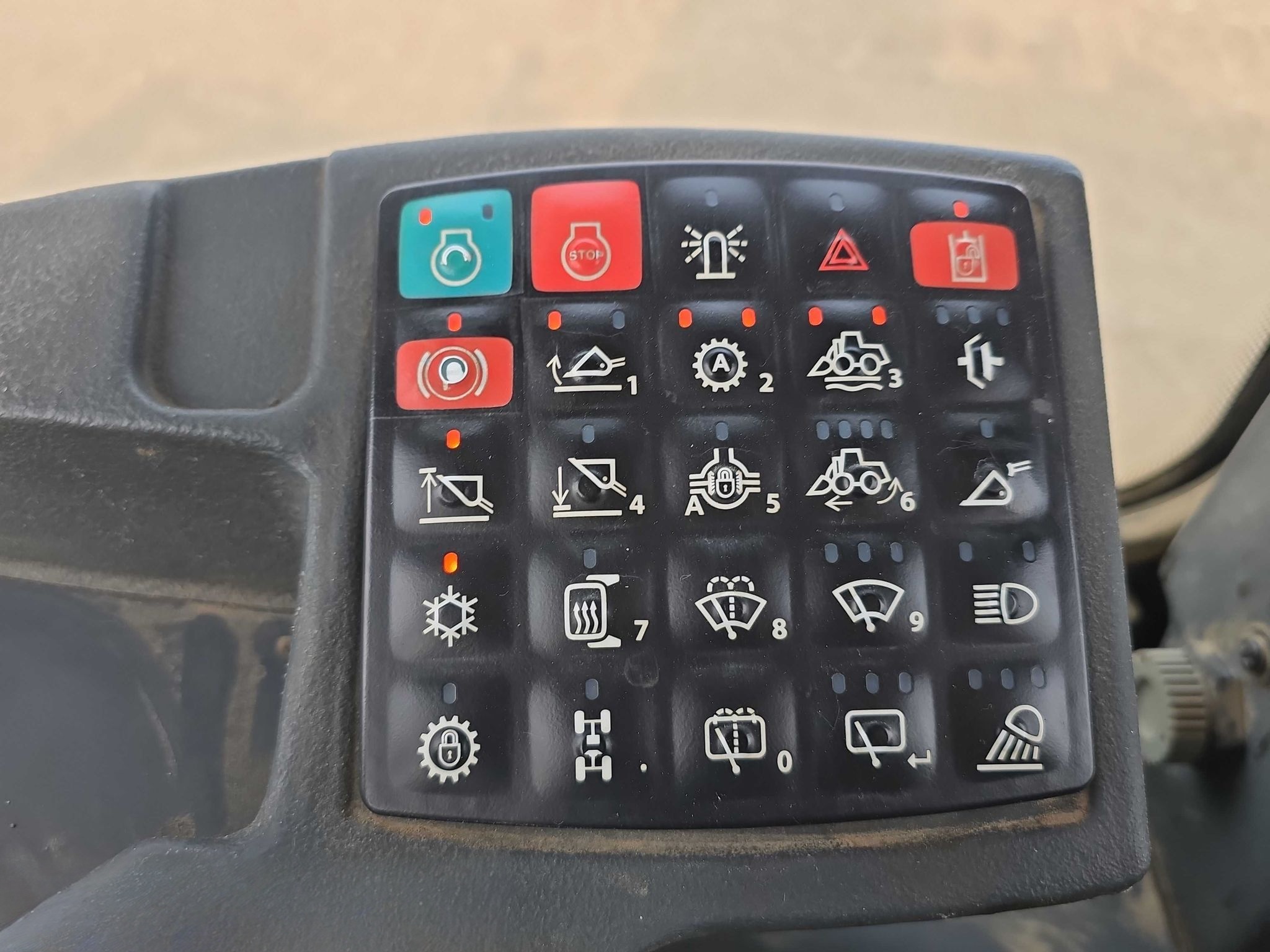 2018 John Deere 644K wheel loader