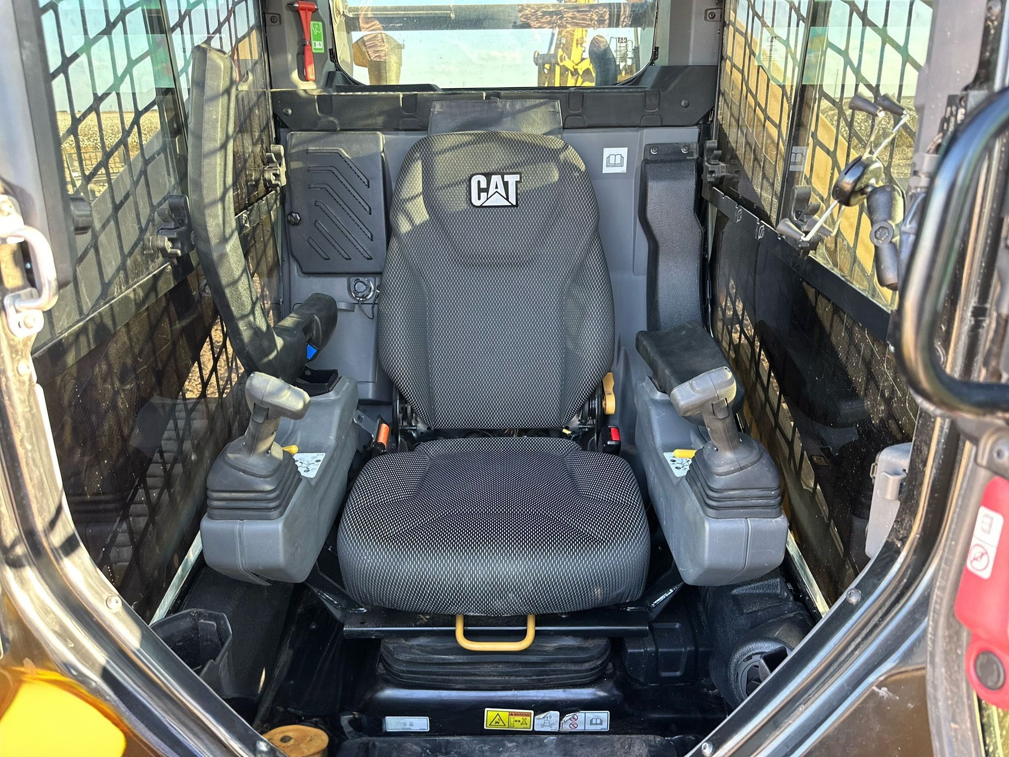 2024 Caterpillar 265 Tracked Skid Steer Loader