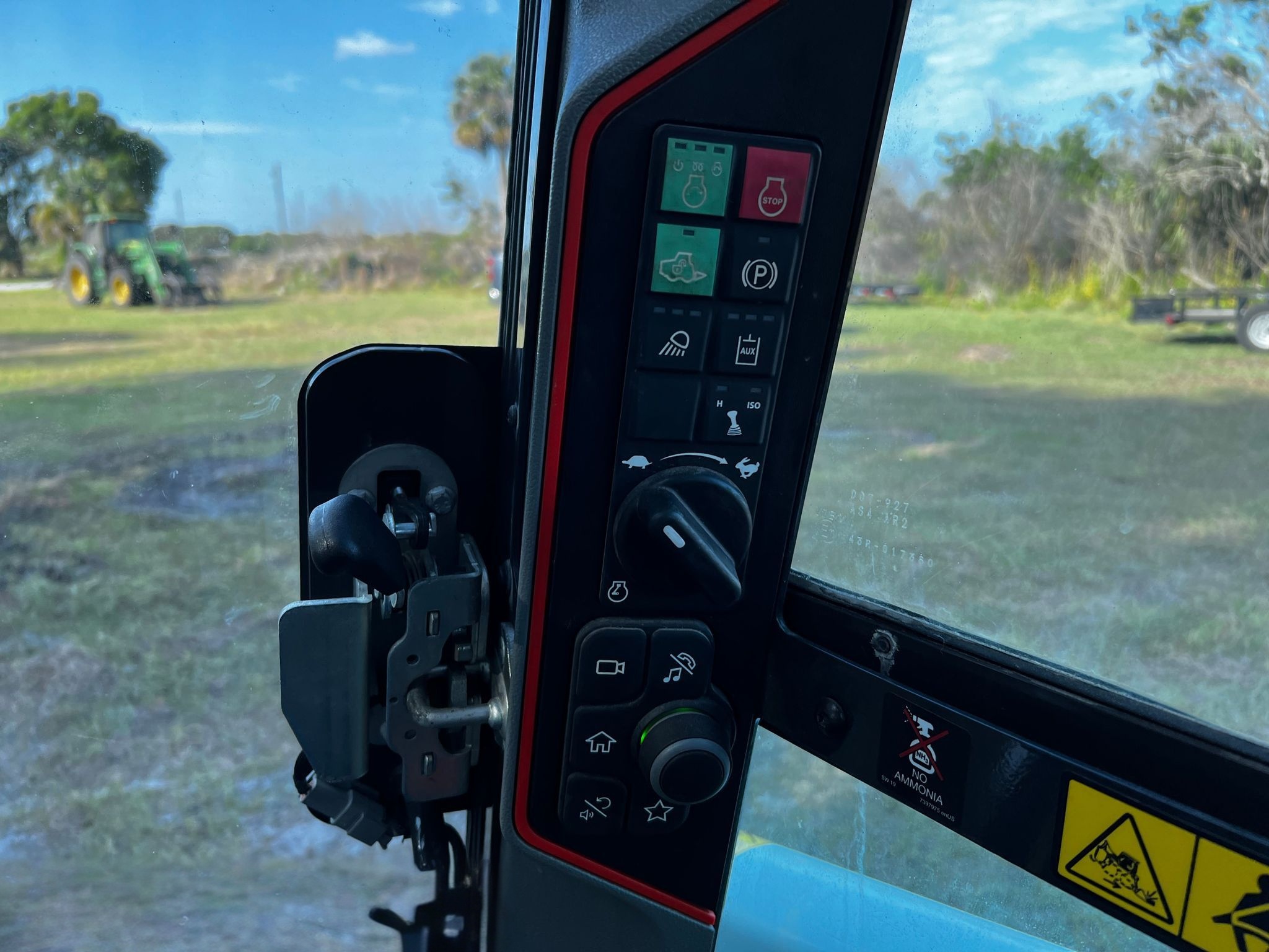2022 Bobcat T66 Tracked Skid Steer Loader